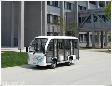  11座封闭式景区旅游观光车
